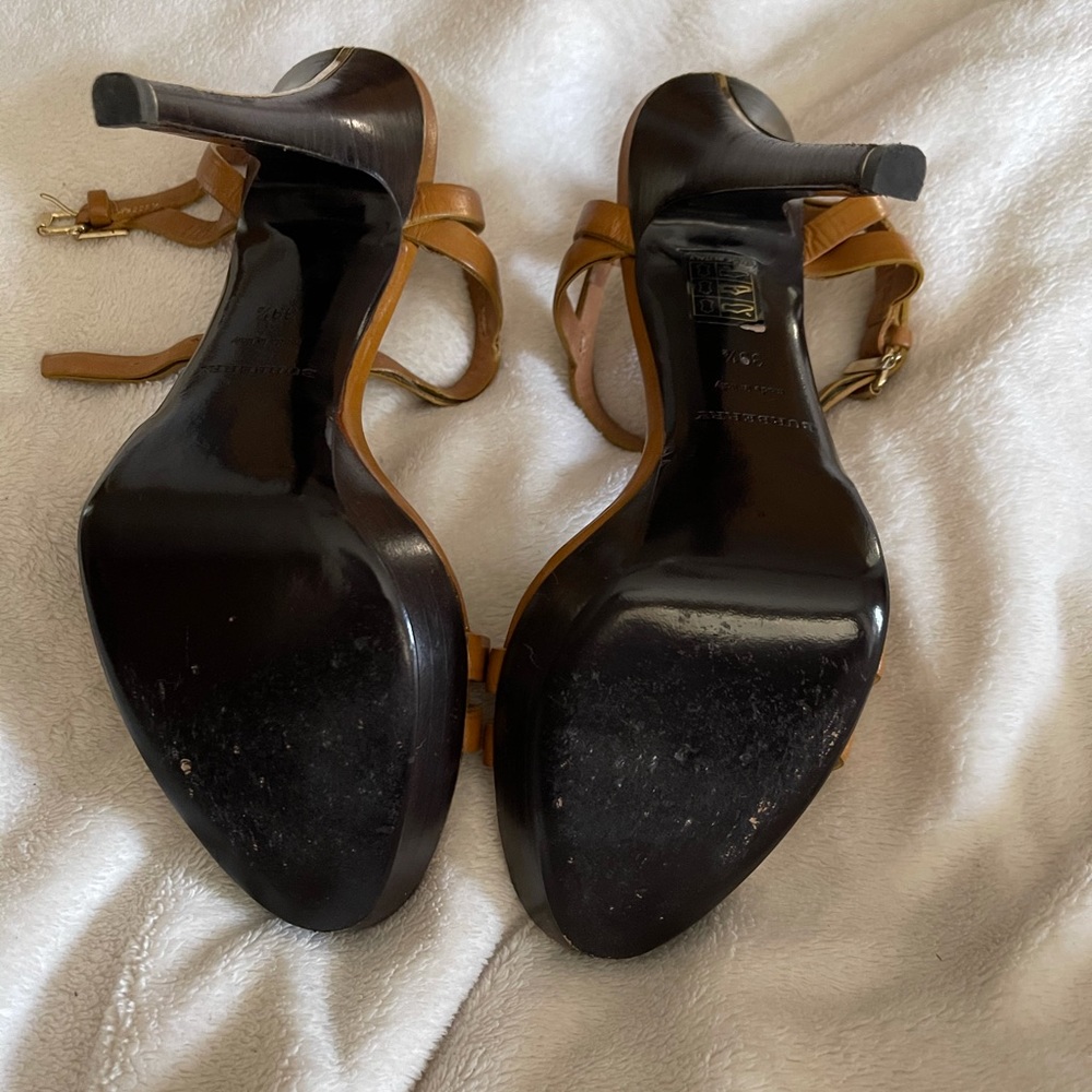 Authentic Burberry Heels Euc - image 5
